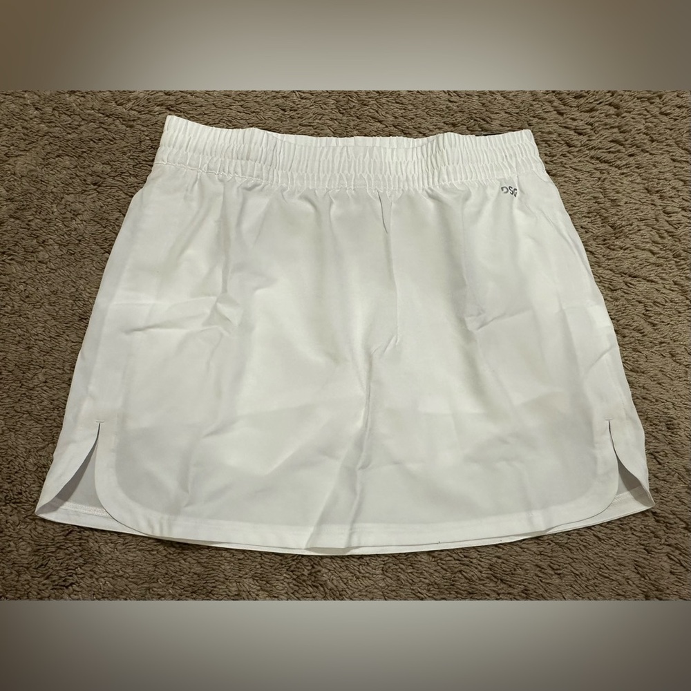 DSG Women's White Stride Skort Size S C-27